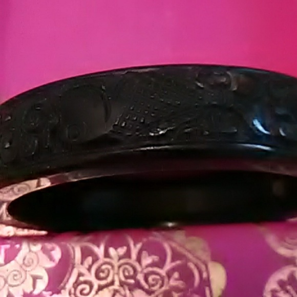 Jade Bangle signed Koi fish - Picture 2 of 6